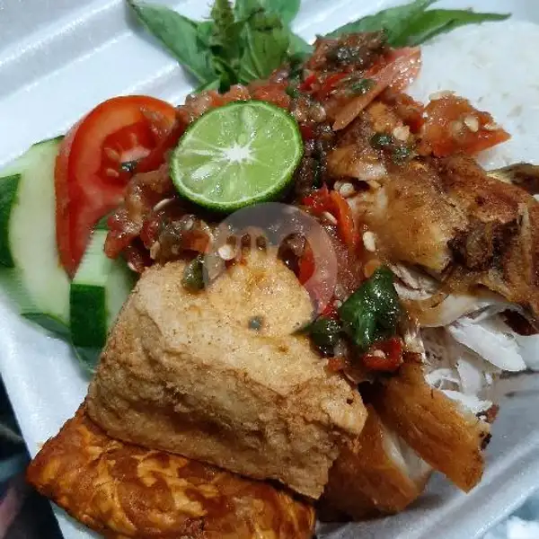 Nasi Ayam Penyet | Juice Bro, Sukarame