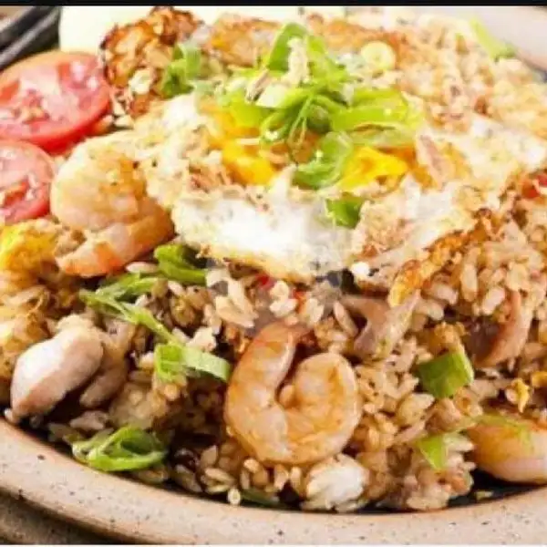 Nasi Goreng Seafood Pedass | Warung Bu Eka, Batam