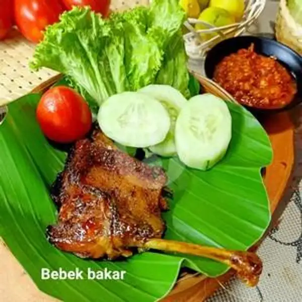 Bebek Bakar Lalapan | Ayam Bakar Dan Ikan Bakar Selera Nusantara, Dapur Nusantara