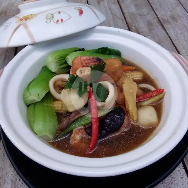 Sha Pho Toufu With Seafood ( Small ) | Warung Kita, Kampung Story