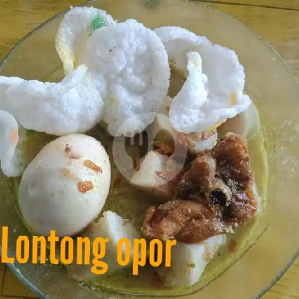 Lontong Opor Spesial | Longsay, Montong