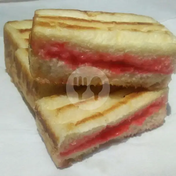 Strawberry | Roti Bakar Kabayan, WR Supratman