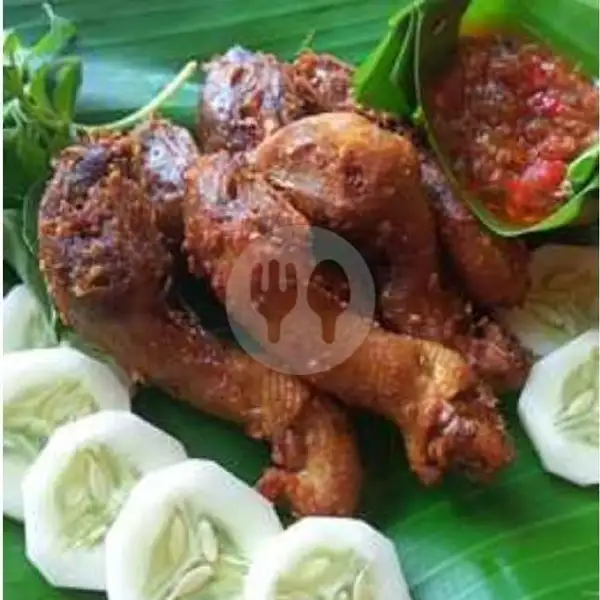 Kepala Ayam Goreng | Kembar Barokah (Sego Sambel Suroboyo), Simorejo Sari