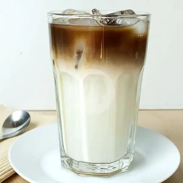 Kopi Coconut Delight Latte | Kopi Tabok, Kebon Jeruk