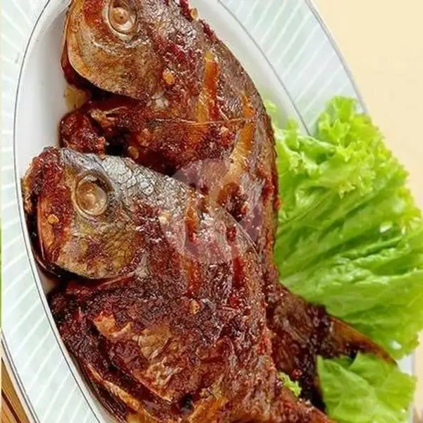 Ikan Mas Goreng | Pecel Ayam & Lele Uwa Nining, Rawajati Timur 3