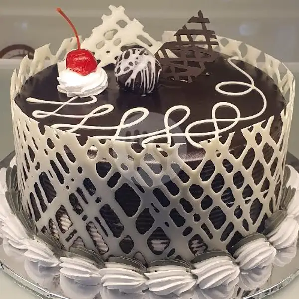 Cake Birthday 7 Inch Standard | Maxims Bakery & Cafe, Lubuk Baja