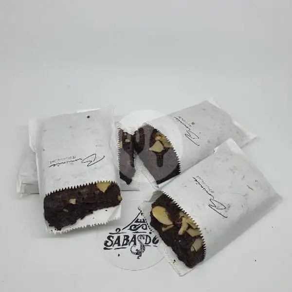 Brownies | Sabasdo, Bunga Coklat