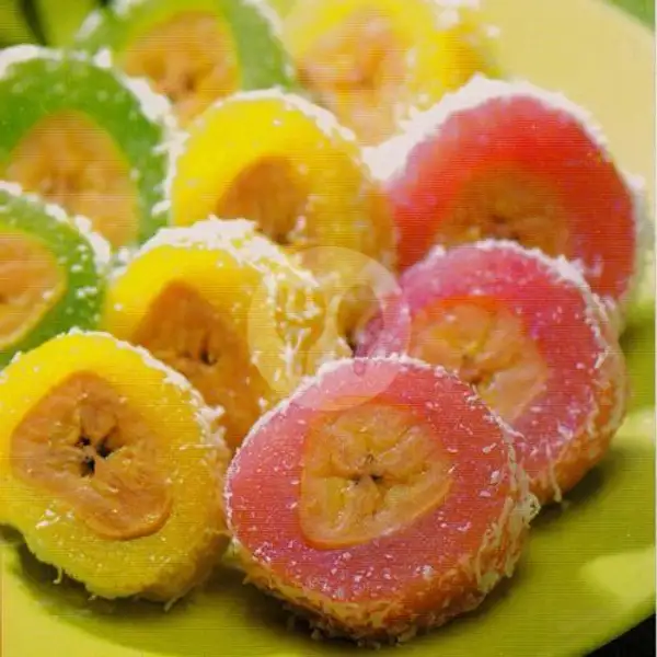 Kue mata roda / Banana in Cassava cake | Vitria Indah Snack