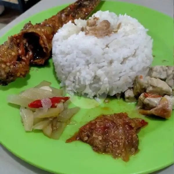 Nasi Campur Lele Sambal | Warung Sudarmo, Nongsa
