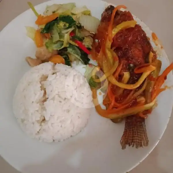 Nasi Ikan Nila Asam Manis + Sayur | Prasmanan Mbak Yu 2, Kenari