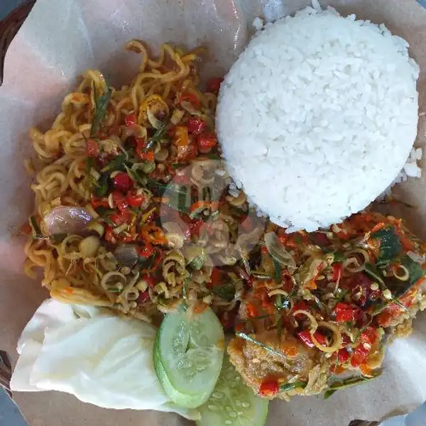 Indomie Ayam Geprek Sambal Matah + Nasi | Ayam Geprek Mbak Tini, Buah Batu
