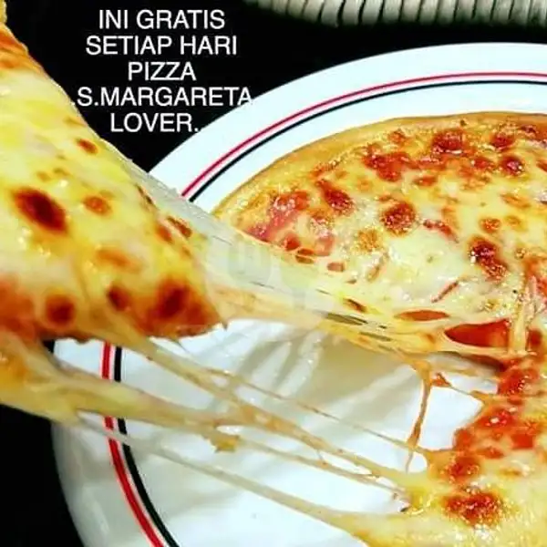 Margareta Lover (M) | Sicilian Pizza, Tiara Dewata Supermarket