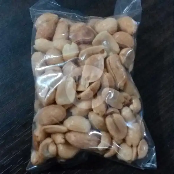 Kacang | Bakso Daging Sapi Kuncoro, Pedurungan