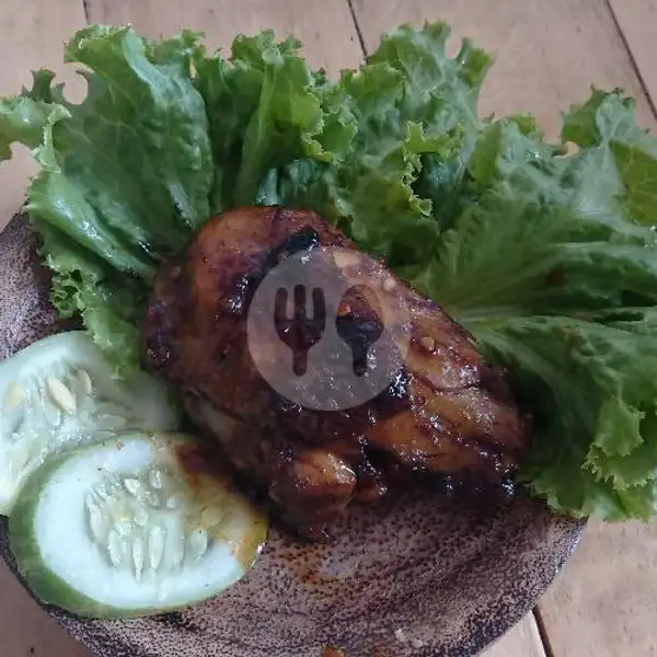 Ayam Bakar + Nasi | Lalapan Pakdhe Muharto