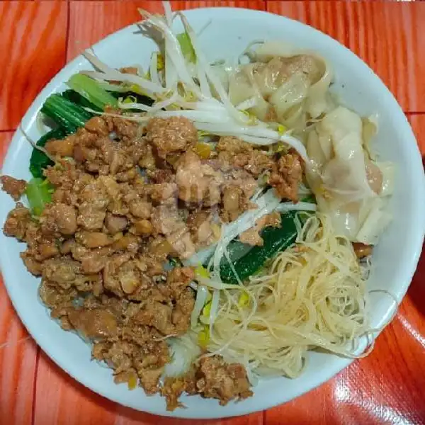 Bihun Ayam Pangsit | Bakmi Bangka Batavia, Jl. Karet