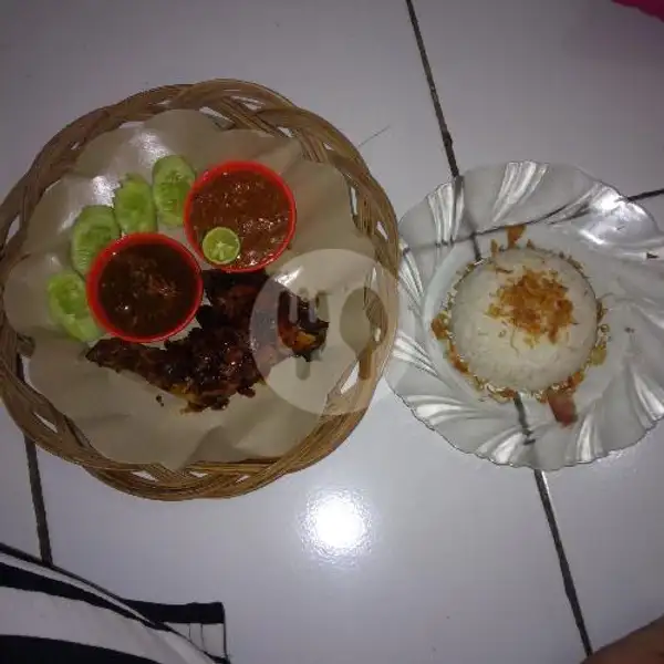 Paket Nampol Nasi + Ayam Bakar Paha | Ayam Bakar, Ayam Goreng, Seblak $ Pop Ice Boba Dapur EKM Bekasi