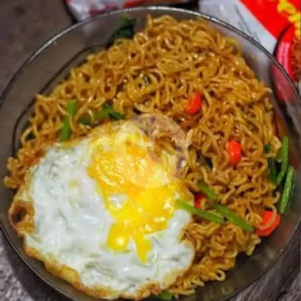 Indomie Goreng + Telur | Nasi Goreng & Mie Tumis Bunda Dzaky,  Ariodillah 3