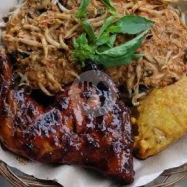Pecel Ayam Bakar Jumbo Tanpa Nasi | Lalapan Ayam Taliwang Hj.Riyati