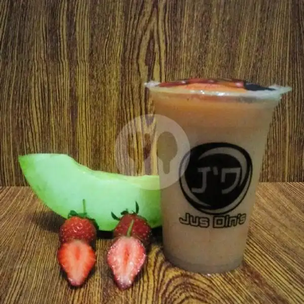 Jus Mix Melon + Strawberry | JUS DIN'S, Dewisartika