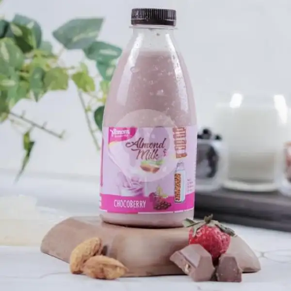 Choco Berry 350ml | Almond Milk Umi