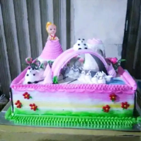 Kue Ulang Tahun Dekor Barbby 24x30 | Kue Ulang Tahun ZHENNITA