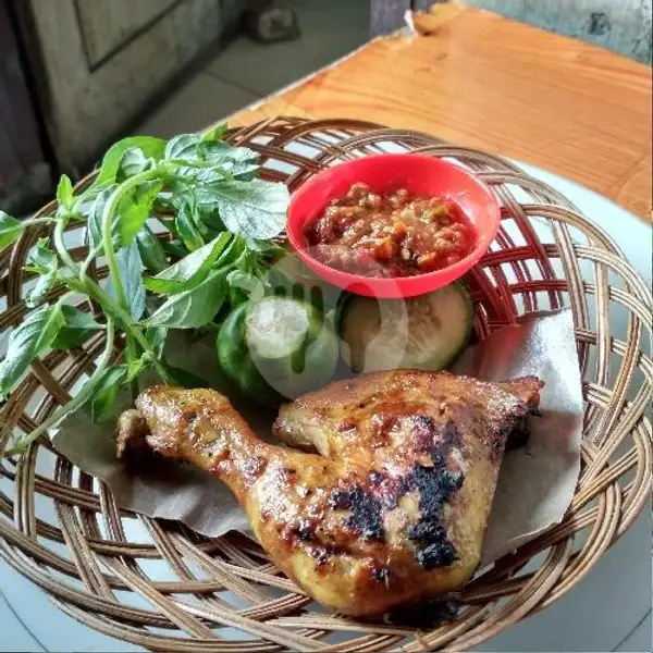Ayam Bakar Madu | Warung Makan Sego Tiwul, Pulau Madura