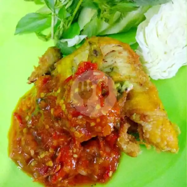 Ayam Penyet 2 Porsi + Pakai Tahu Tempe + Cah Kangkung + Es Teh Manis | Pecel Lele Nasi Goreng Real, Seri Kresna