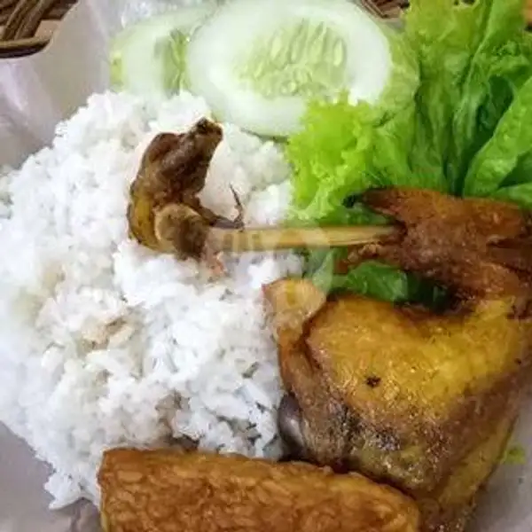 Paket Ayam  Kampung Goreng | Warung Bu Pri, Purwokerto Selatan