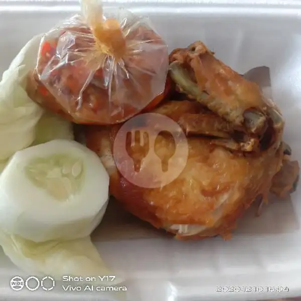 Ayam Goreng | Ayam Gepuk Dan Nasgor Mpok LaLa, Denpasar