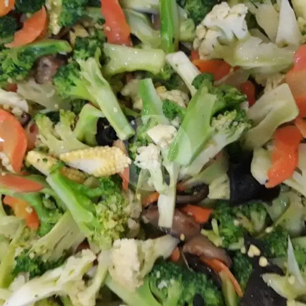 Ca Brokoli | RM Lien Xin Vegetarian, Payung Sekaki