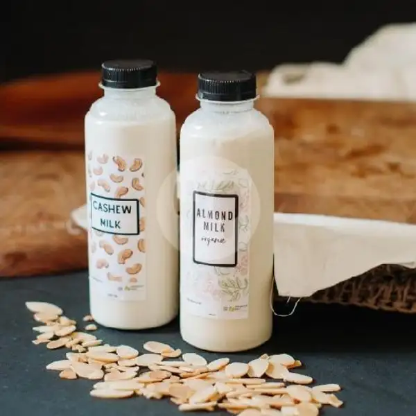 Almond Milk | Organico, Pulau Bawean