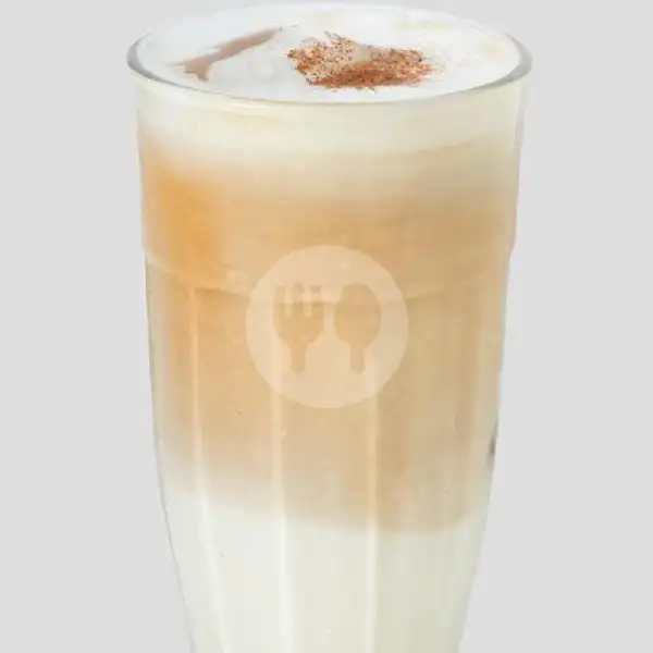 Ice Dairy Free Almond Latte | Brownfox Waffle & Coffee, Denpasar