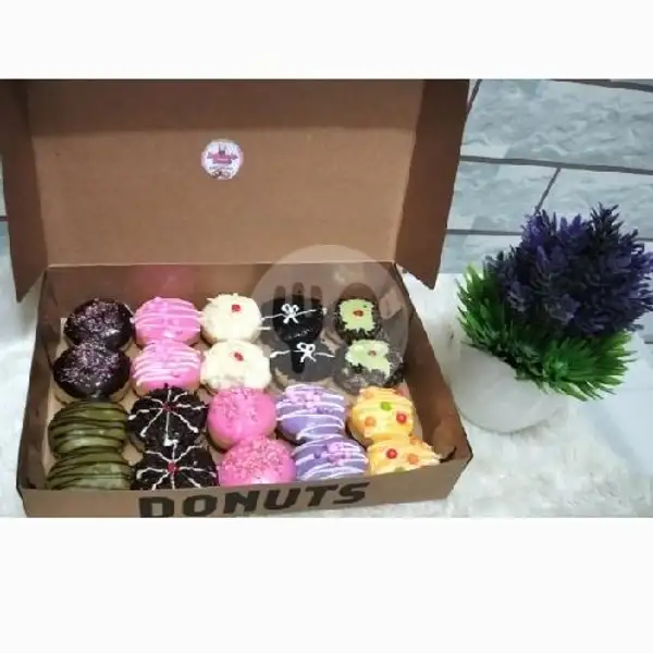 Donat Mini Isi 20 Random 3 | Jelita's Donut & Cake, Kembangan
