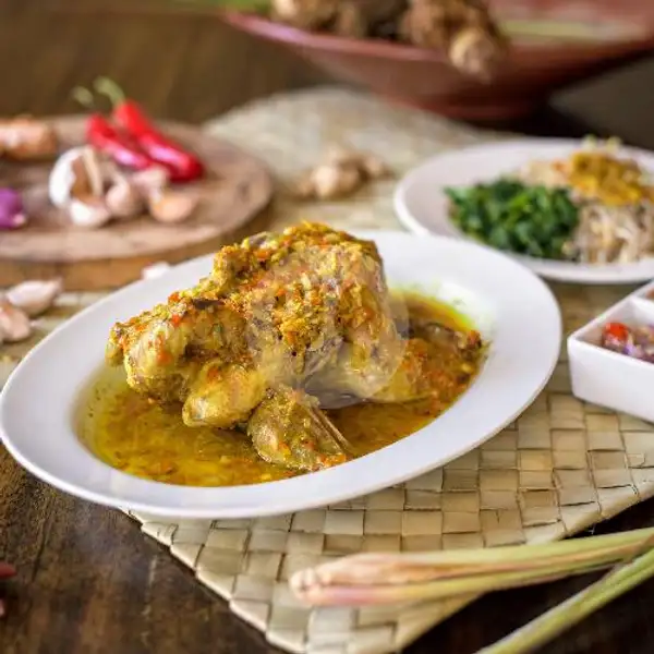 Ayam Betutu Asli Gilimanuk 1 Ekor Kuah | Krisna Gallery & Resto, Denpasar