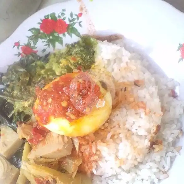 Nasi Telur Bulat | Warung Makan Fajri Ketupat Sayur, Ruko Duren Sawit