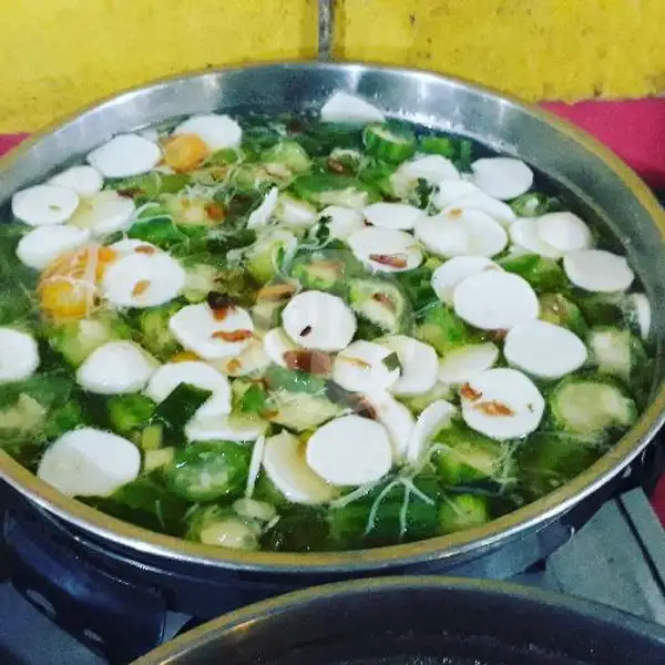 Sop Oyong Bakso Ikan | Warung Makan Mahkota, Sidoarum