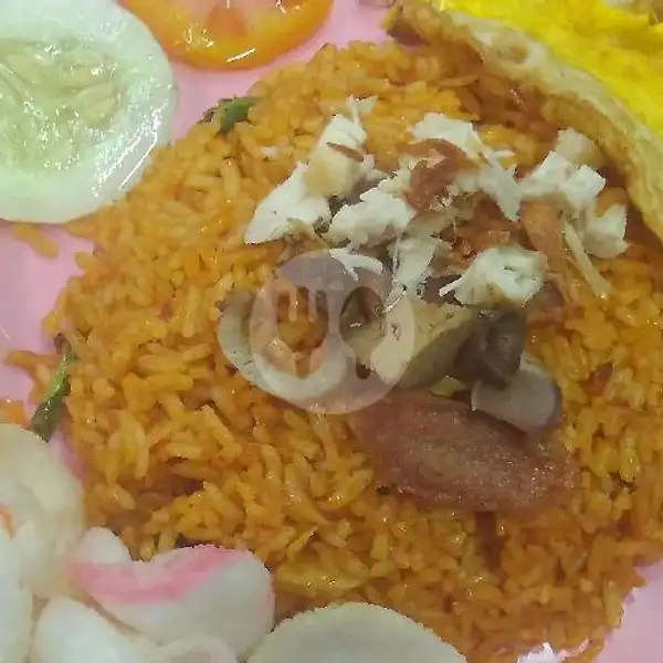 Nasi Goreng Ayam, Sosis, Telur,  Krupuk, Acar. | Warung Jenong ,Nasi Goreng Gak Pake Saos Cendana