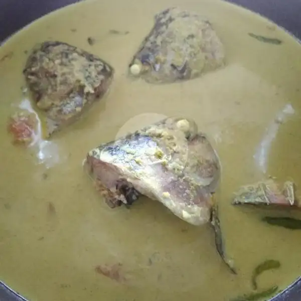 Gulai Kuning Ikan Tongkol | RM. Padang Salero Sanak Empat Saudara, Batam