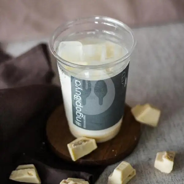 White Chocolate Milk | Buya Coffee, Kuning