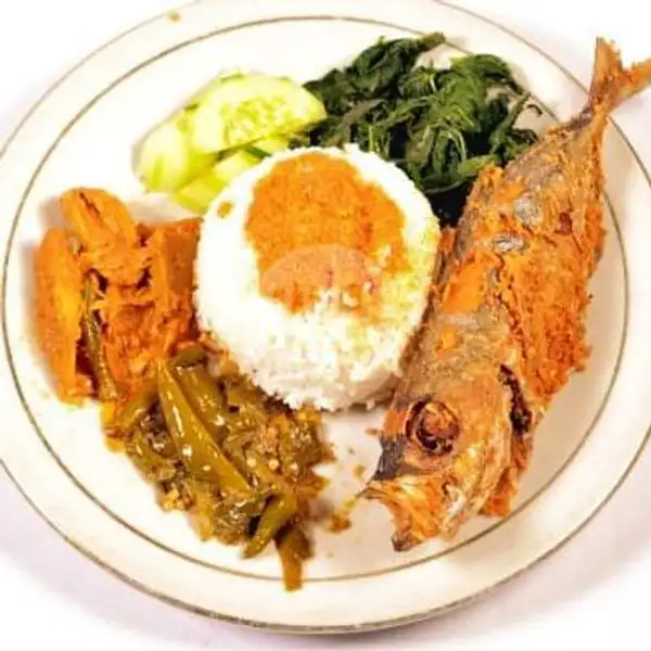 Paket Nasi Ikan Goreng + Tempe + Es Teh / Teh Hangat | Rumah Makan Padang Andalas