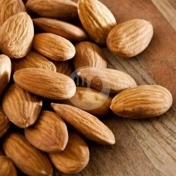 Kacang Almond Mentah 1kg | Toko Kurma Nasim