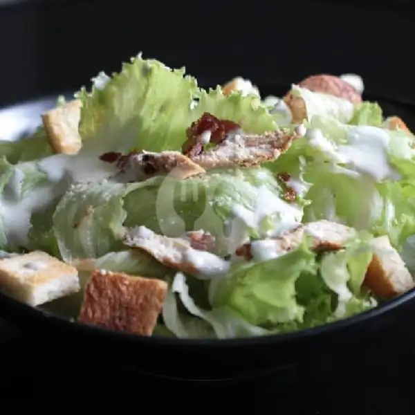 Salad Caesar With Grilled Chicken | AB Kitchen, Oro-Oro Dowo