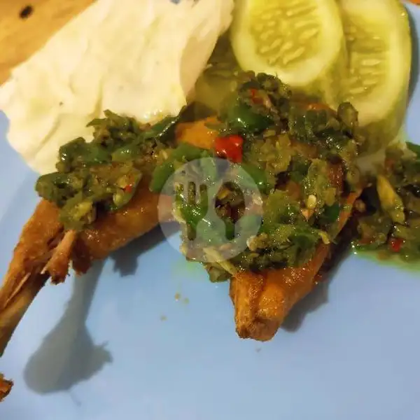 Ayam Penyet Cabe Ijo | warung makan asri