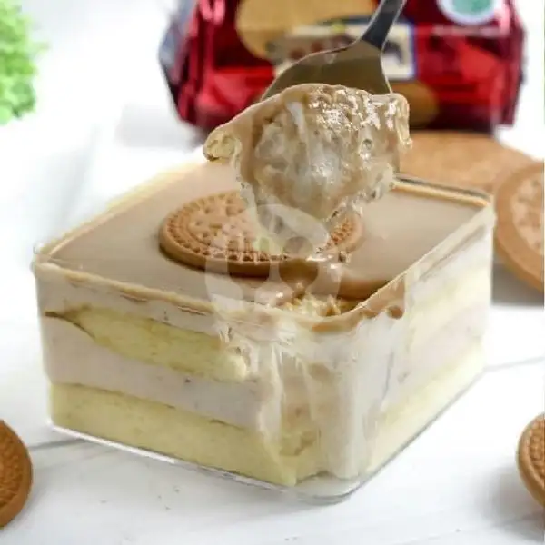 Regal Dessert Box | Vanila cake