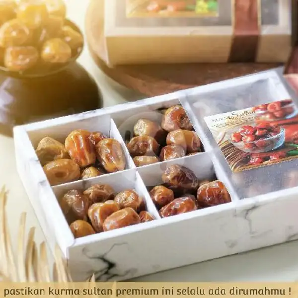Hampers Kurma Kemasan 750gr | Dessert Box By Kusuma-mekarjaya