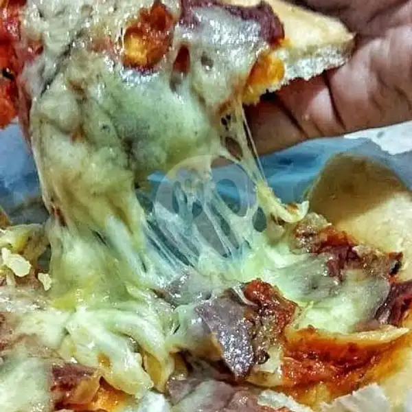 Pizza Medium | Angkringan Zaid