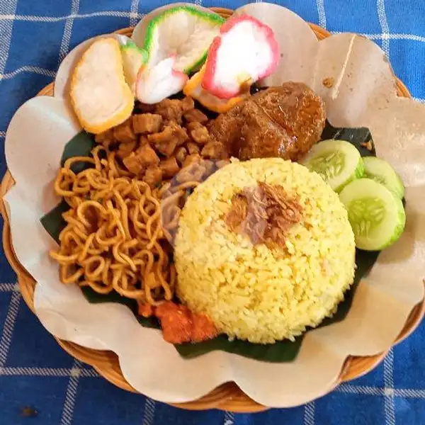Nasi Kuning Daging | Warung Nasi Kuning Pondok Lestari, Ciledug