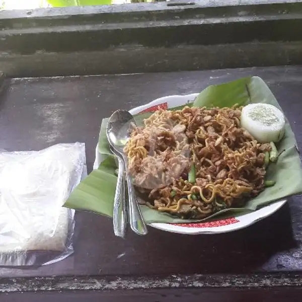 Nasi / Mie Goreng Sosis + 1 Telor Dadar / Ceplok + Sayur  + 1 Krupuk Udang | MbokMu, Perum The Sun Regency