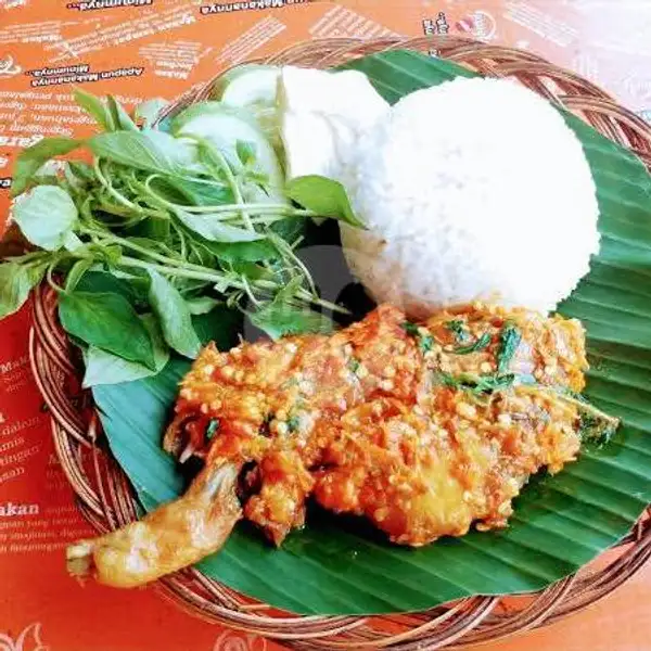 Paket Nasi Ayam Penyet | Permana Resto, Haji Anwar