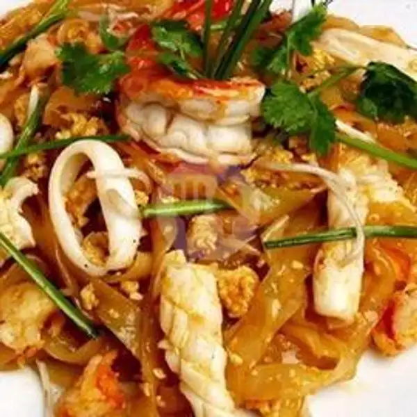 Kwetiauw Goreng Seafood + Free Teh | Anglo Wei Chinesefood, Kedung Tarukan Wetan